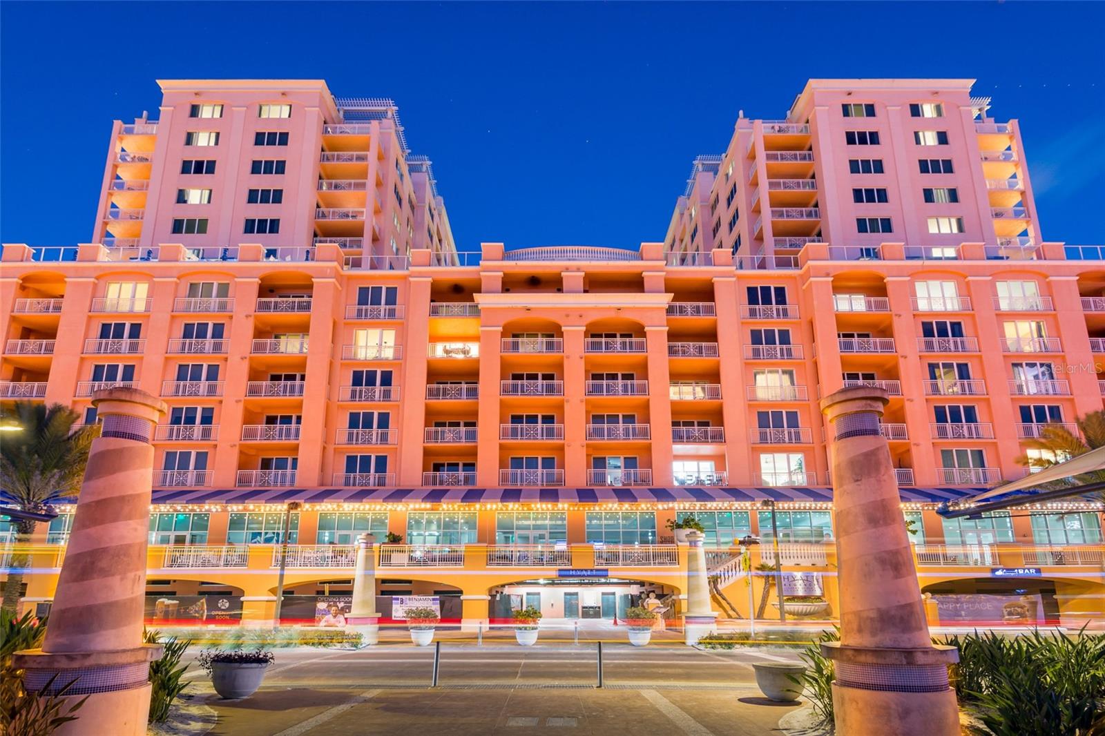 Image 2 of 54 For 301 Gulfview Boulevard 304