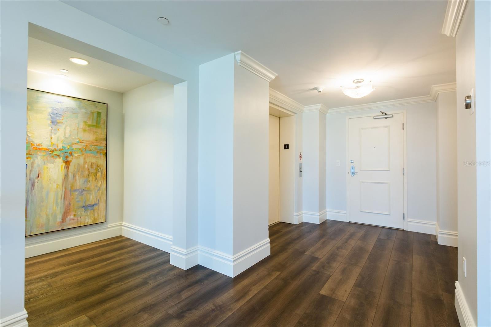 Image 4 of 54 For 301 Gulfview Boulevard 304