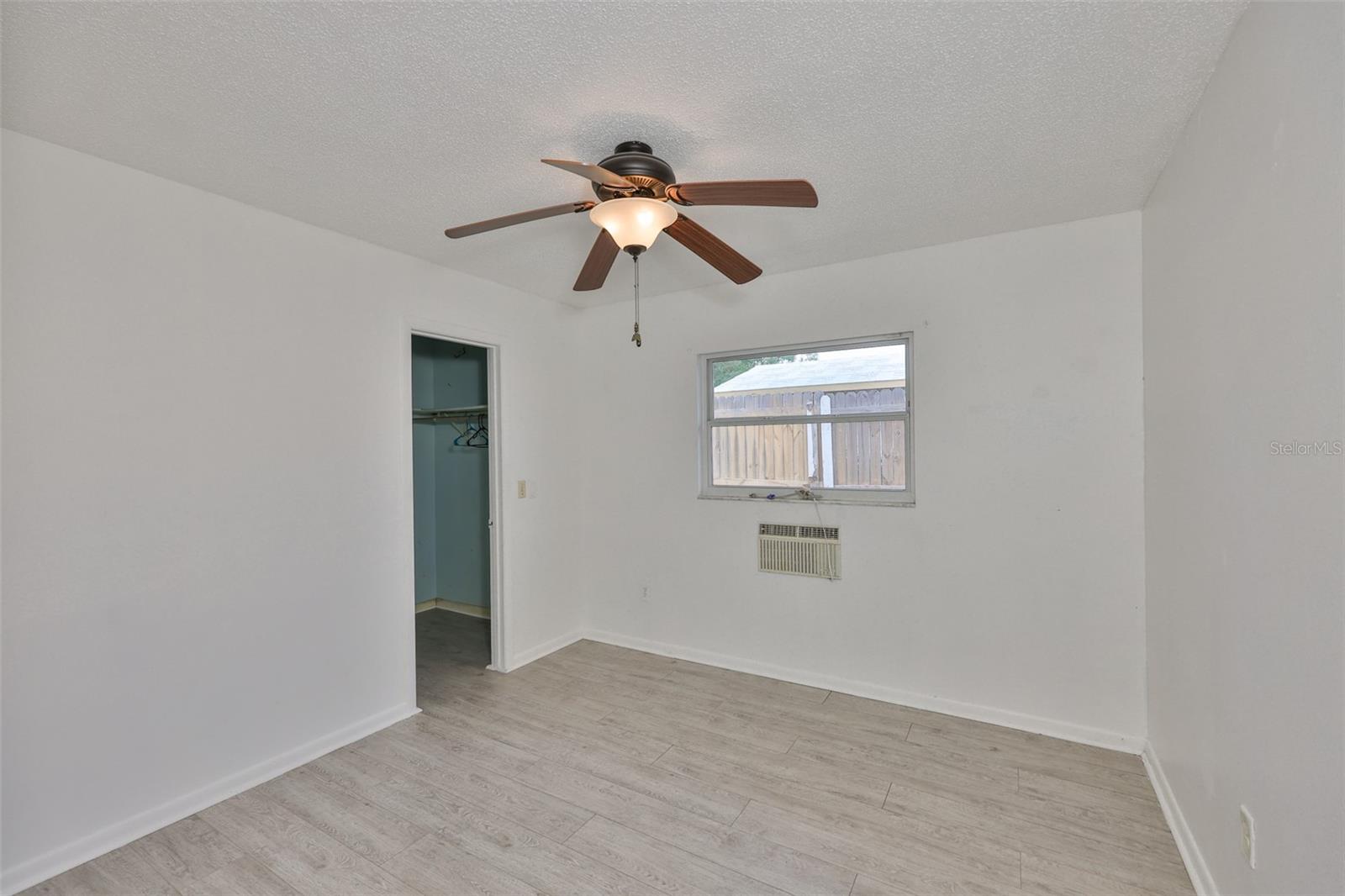 Image 23 of 36 For 5219 4th Street S