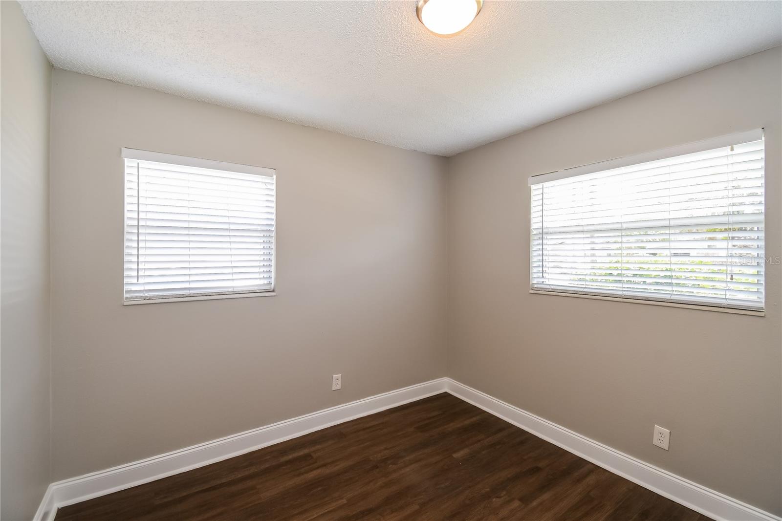Image 10 of 16 For 11733 Surfwood Avenue