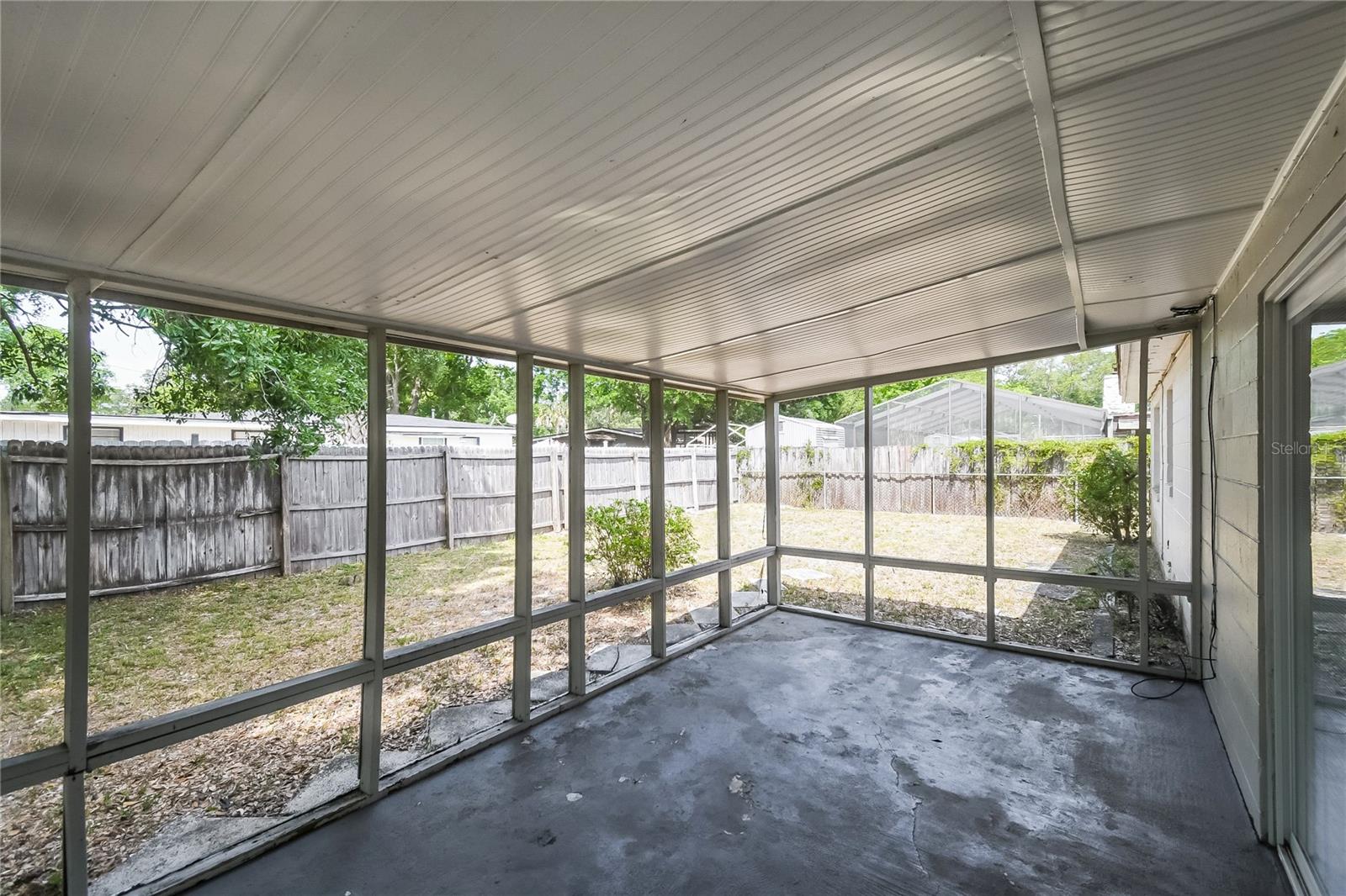 Image 14 of 16 For 11733 Surfwood Avenue