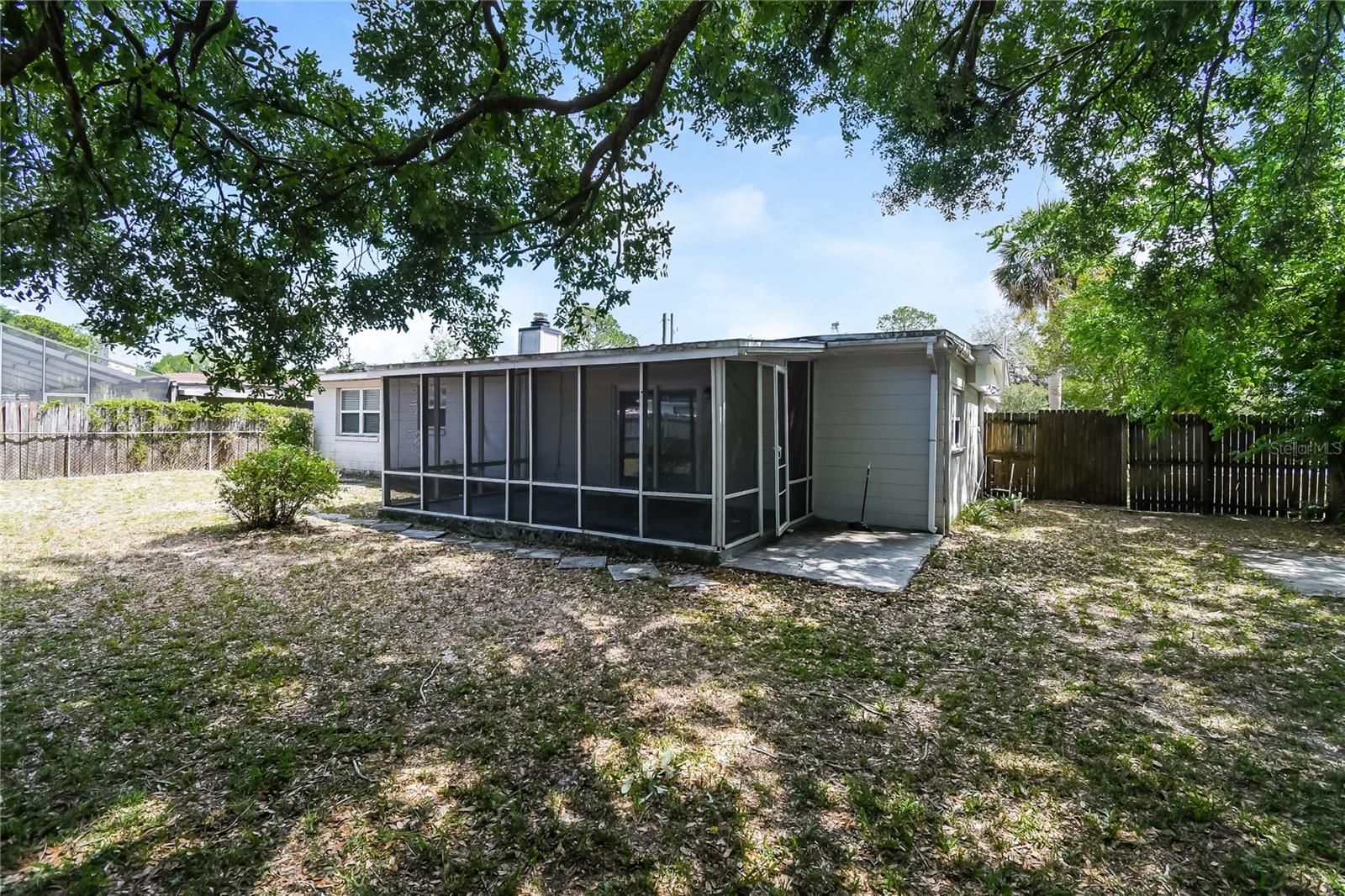 Image 15 of 16 For 11733 Surfwood Avenue