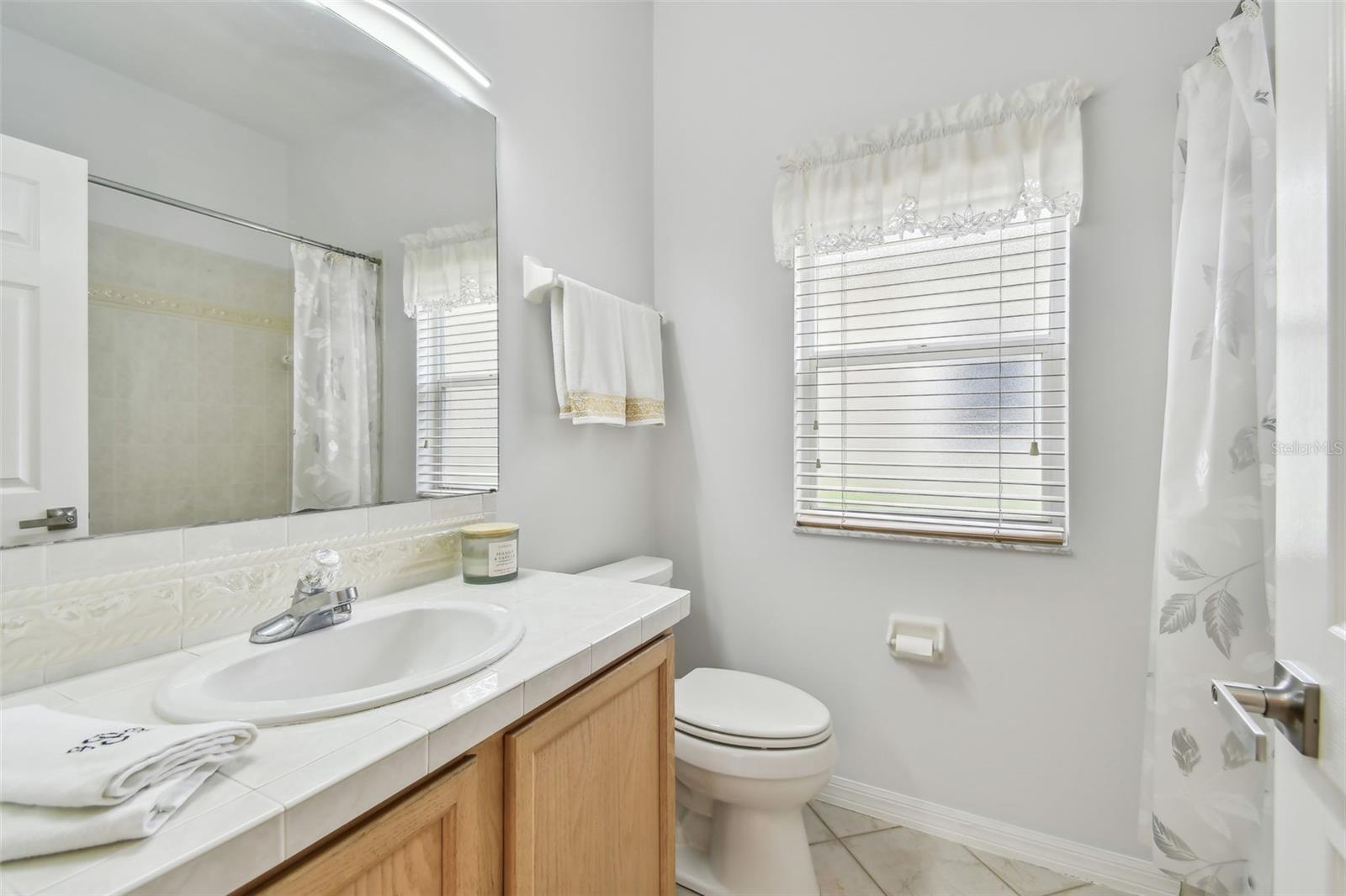 Image 11 of 23 For 3762 Darston Street