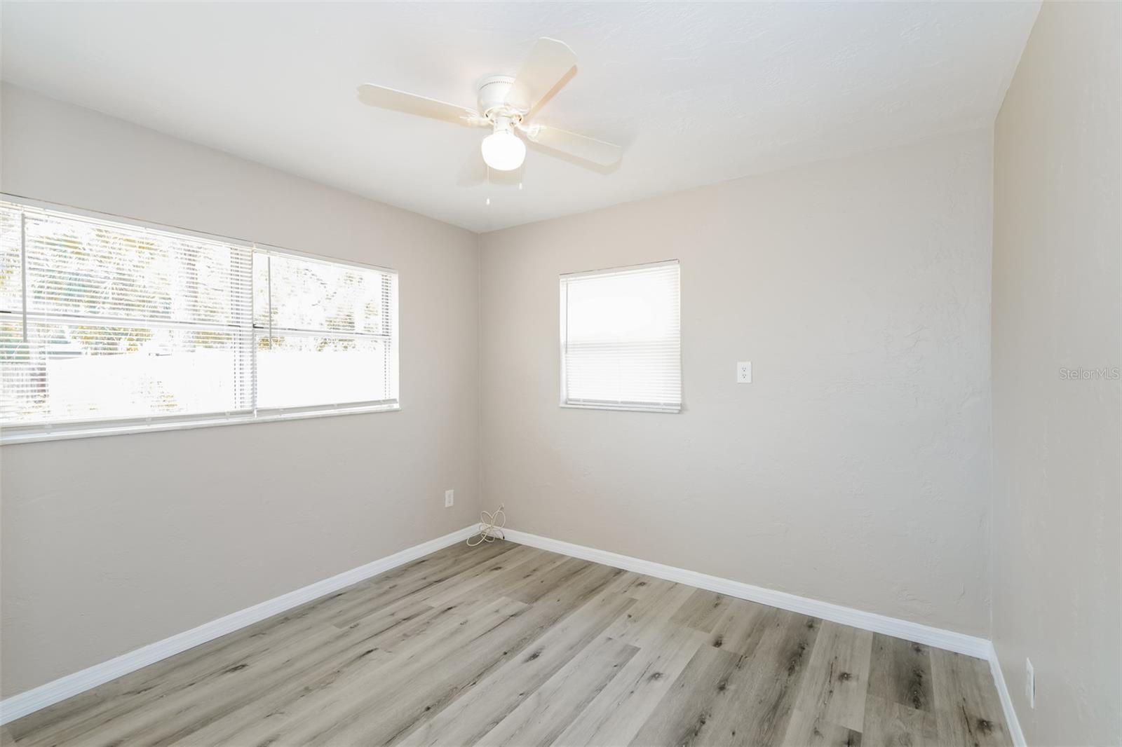 Image 11 of 15 For 6522 84th Avenue N