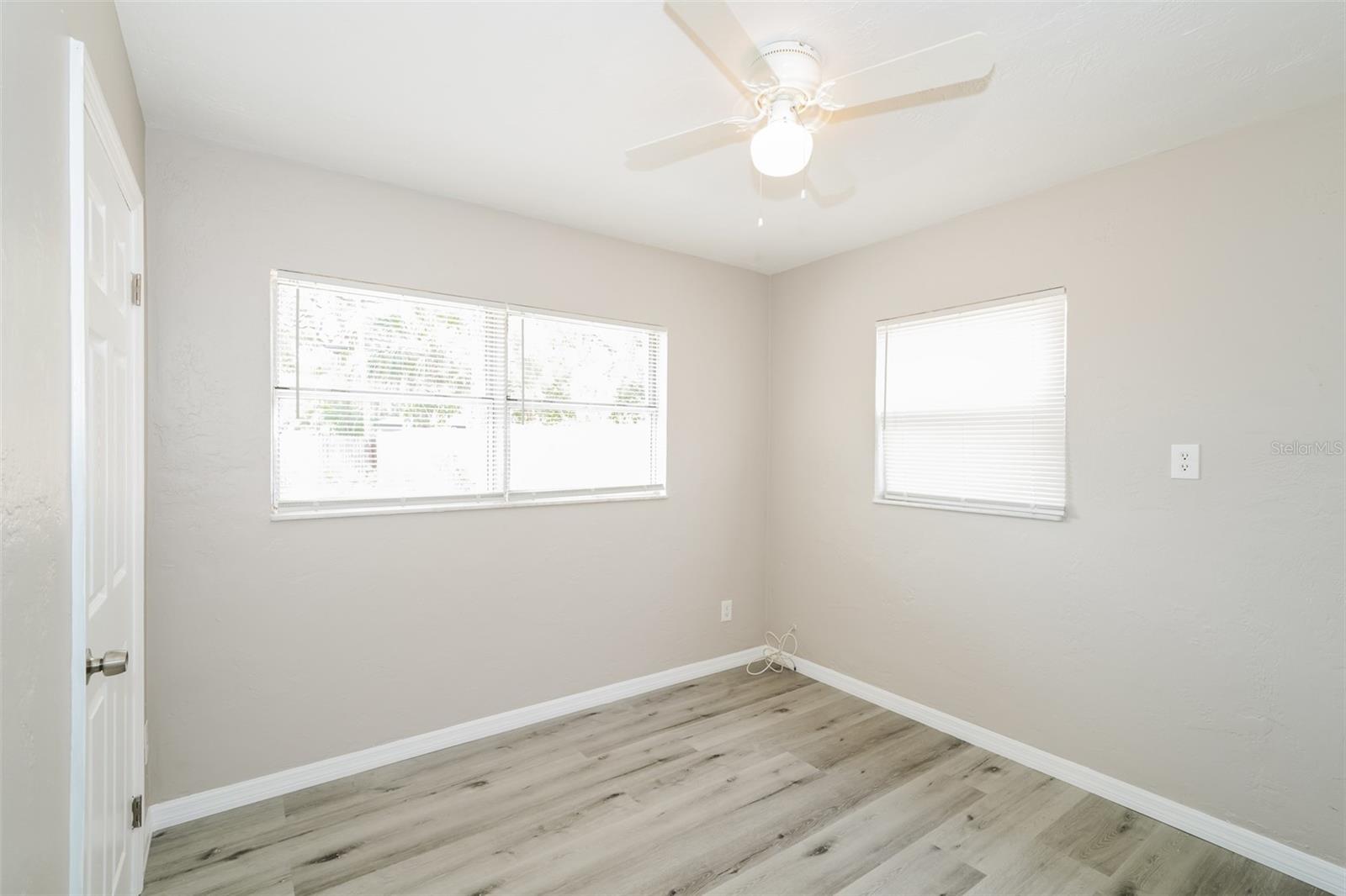 Image 12 of 15 For 6522 84th Avenue N
