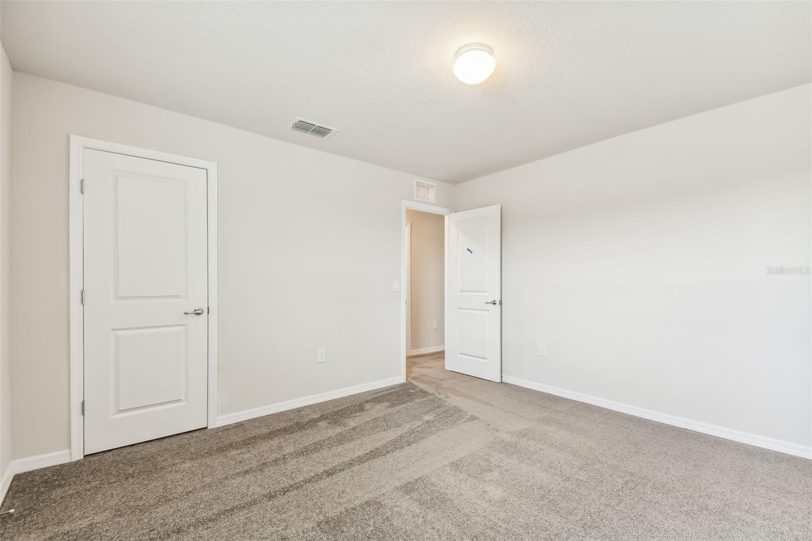 Image 7 of 23 For 3860 Obsidian Drive