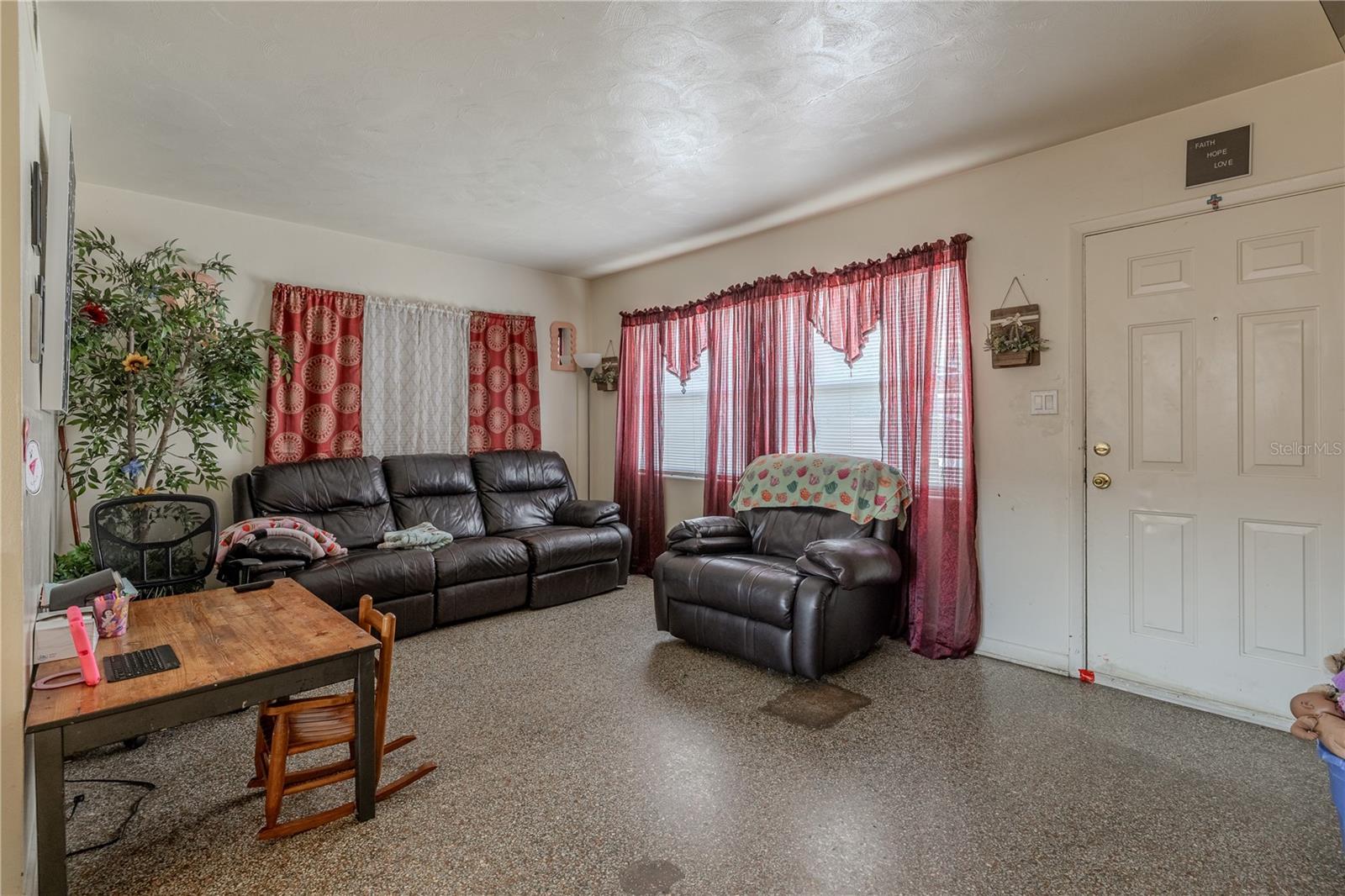 Image 15 of 53 For 2600 52nd Avenue N
