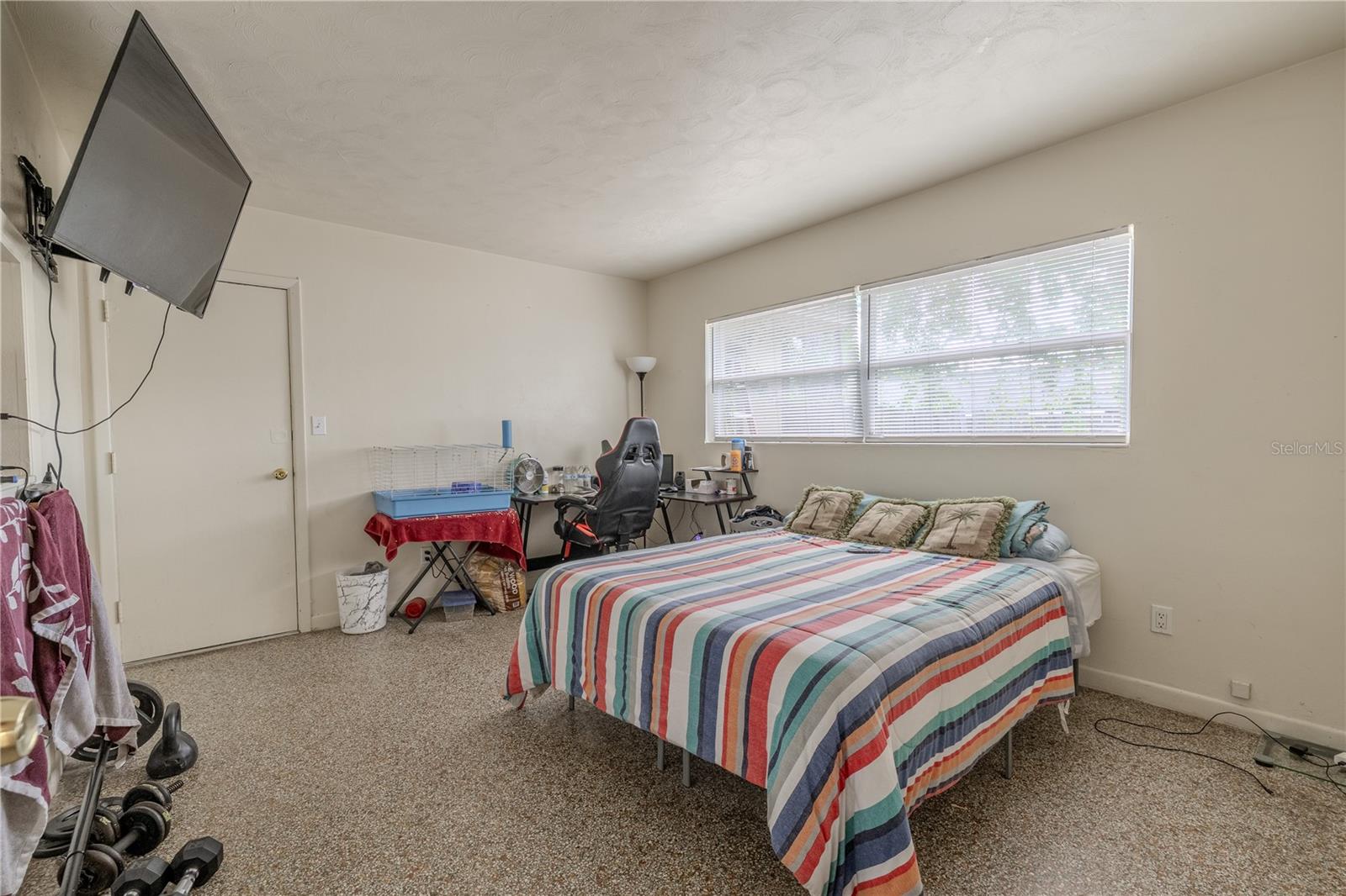 Image 23 of 53 For 2600 52nd Avenue N