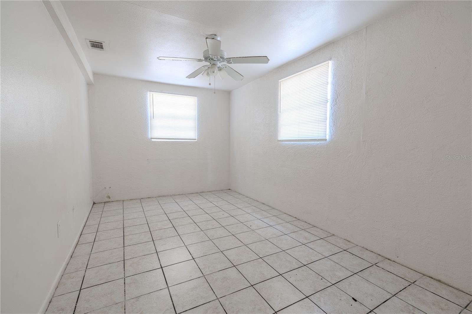 Image 33 of 53 For 2600 52nd Avenue N