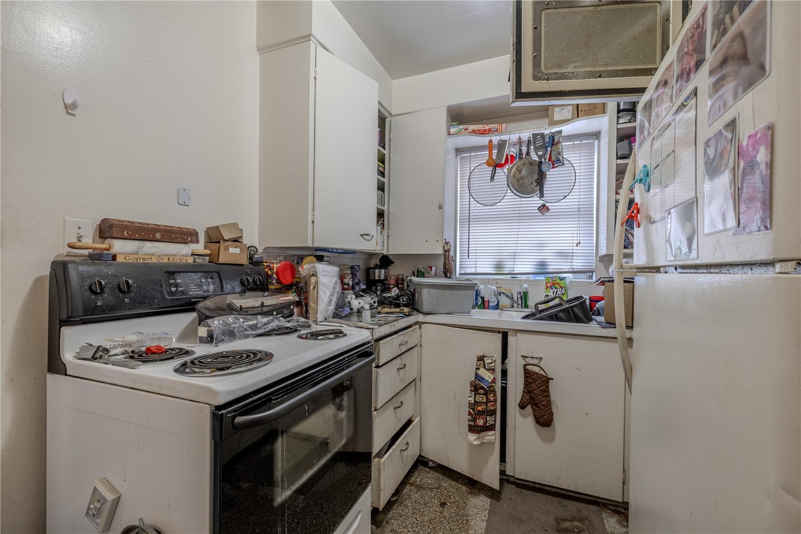 Image 7 of 53 For 2600 52nd Avenue N