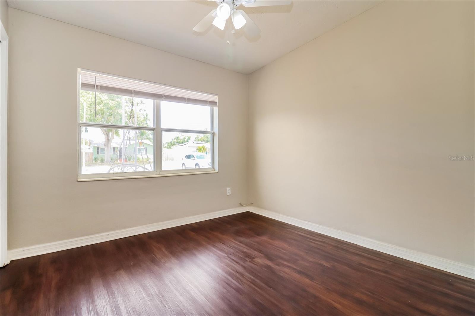 Image 12 of 14 For 1223 45th Street N
