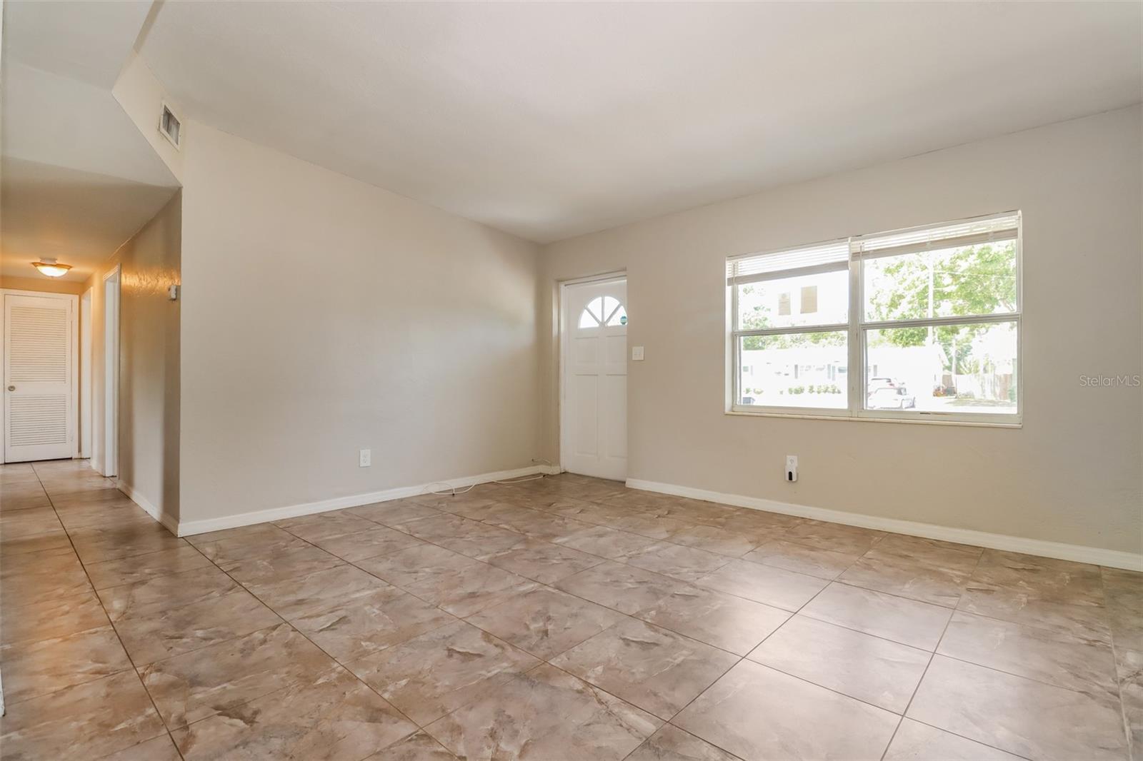 Image 3 of 14 For 1223 45th Street N