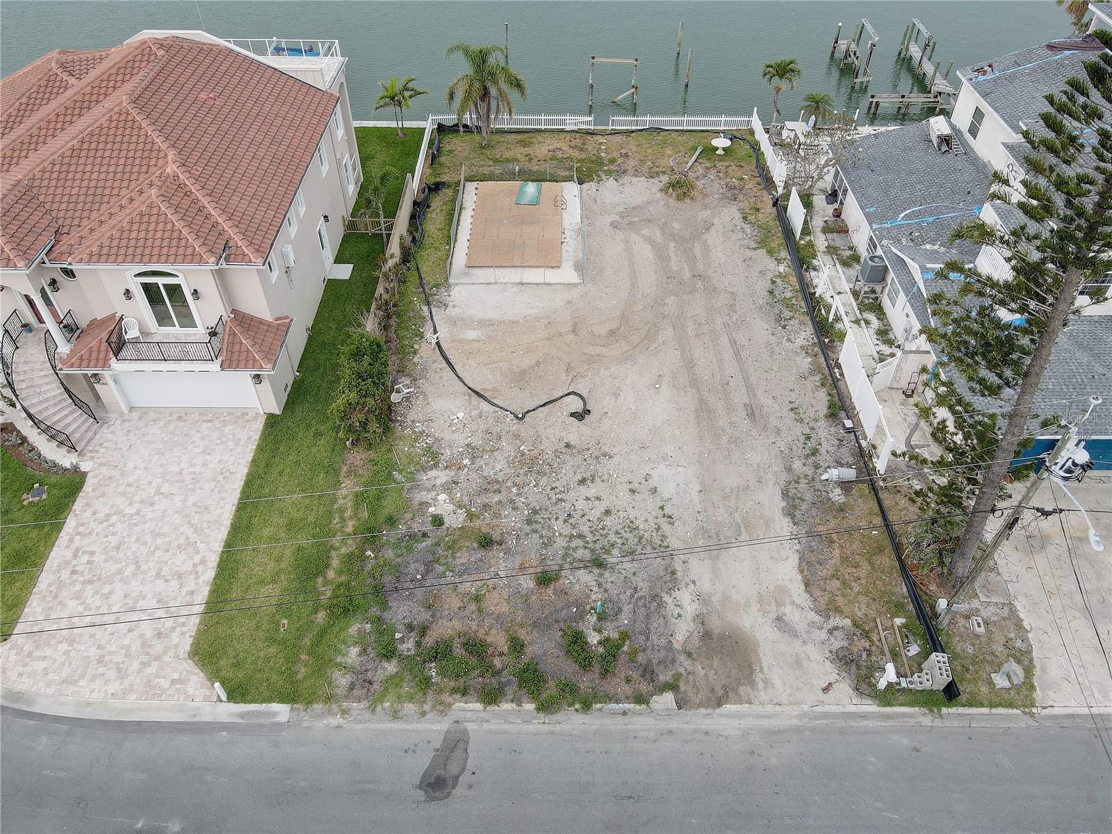Image 11 of 32 For 11100 5th Street E