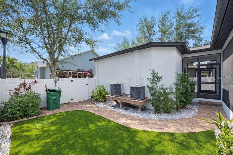 Image 30 of 34 For 7307 Trask Street