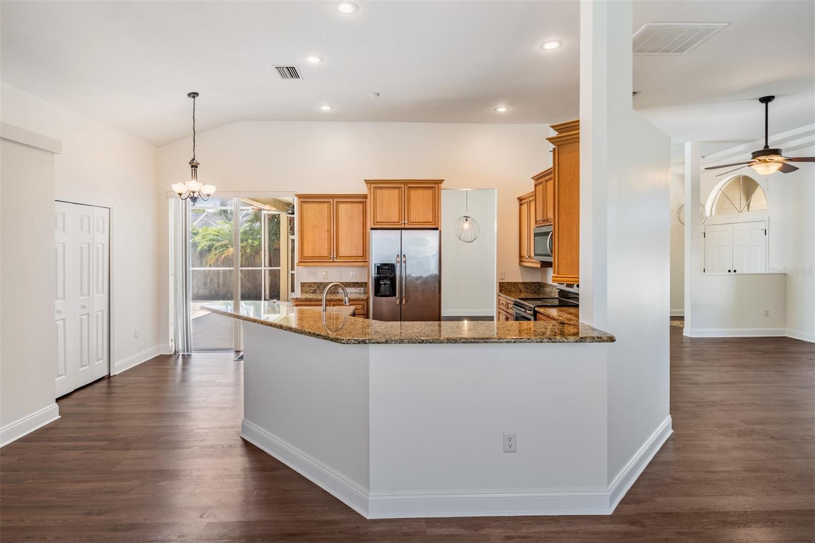Image 10 of 34 For 12421 Seabrook Drive