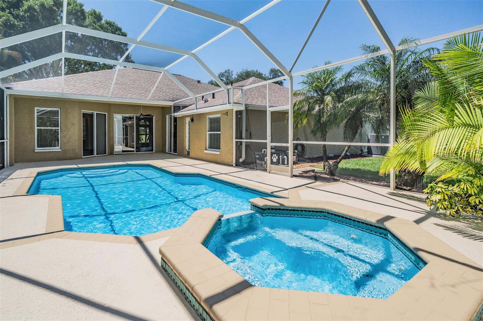 Image 21 of 34 For 12421 Seabrook Drive