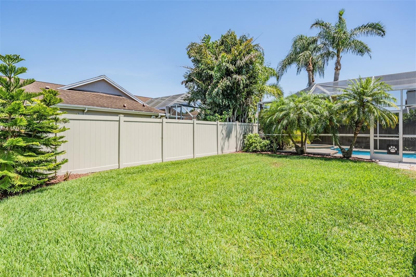Image 25 of 34 For 12421 Seabrook Drive