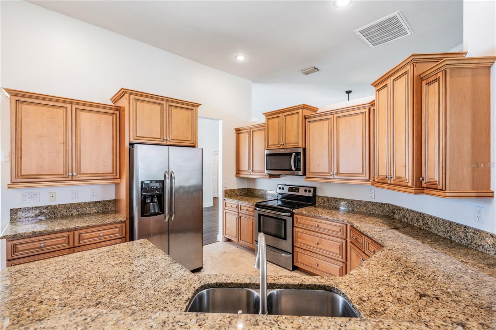 Image 9 of 34 For 12421 Seabrook Drive