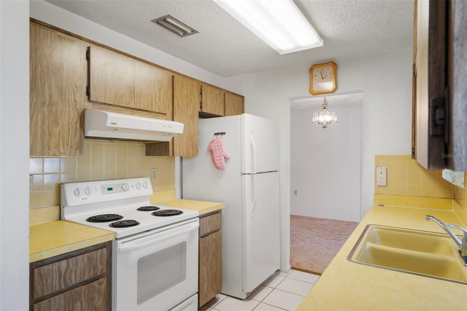 Image 18 of 70 For 10820 Hachita Drive