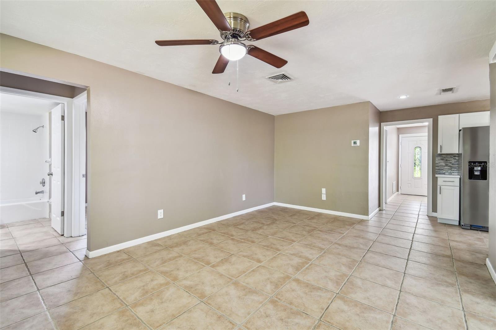 Image 13 of 52 For 3249 Parkway Pl