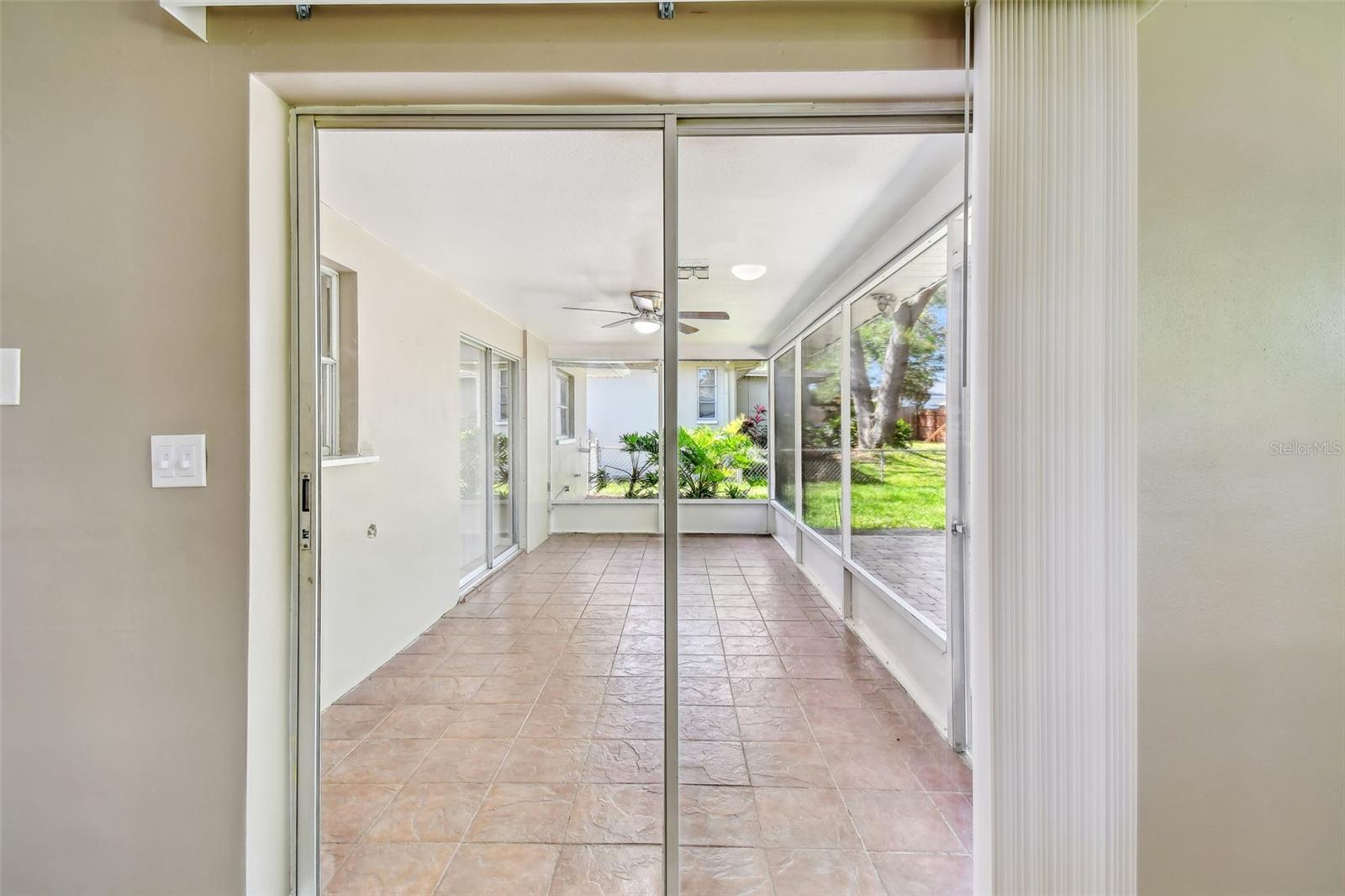 Image 15 of 52 For 3249 Parkway Pl