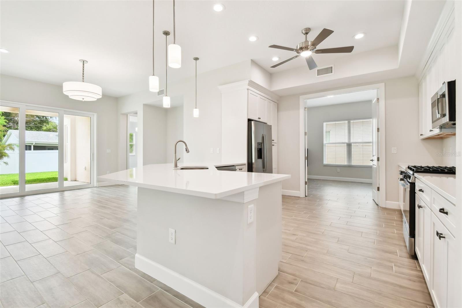 Image 13 of 95 For 2973 Breezy Meadows