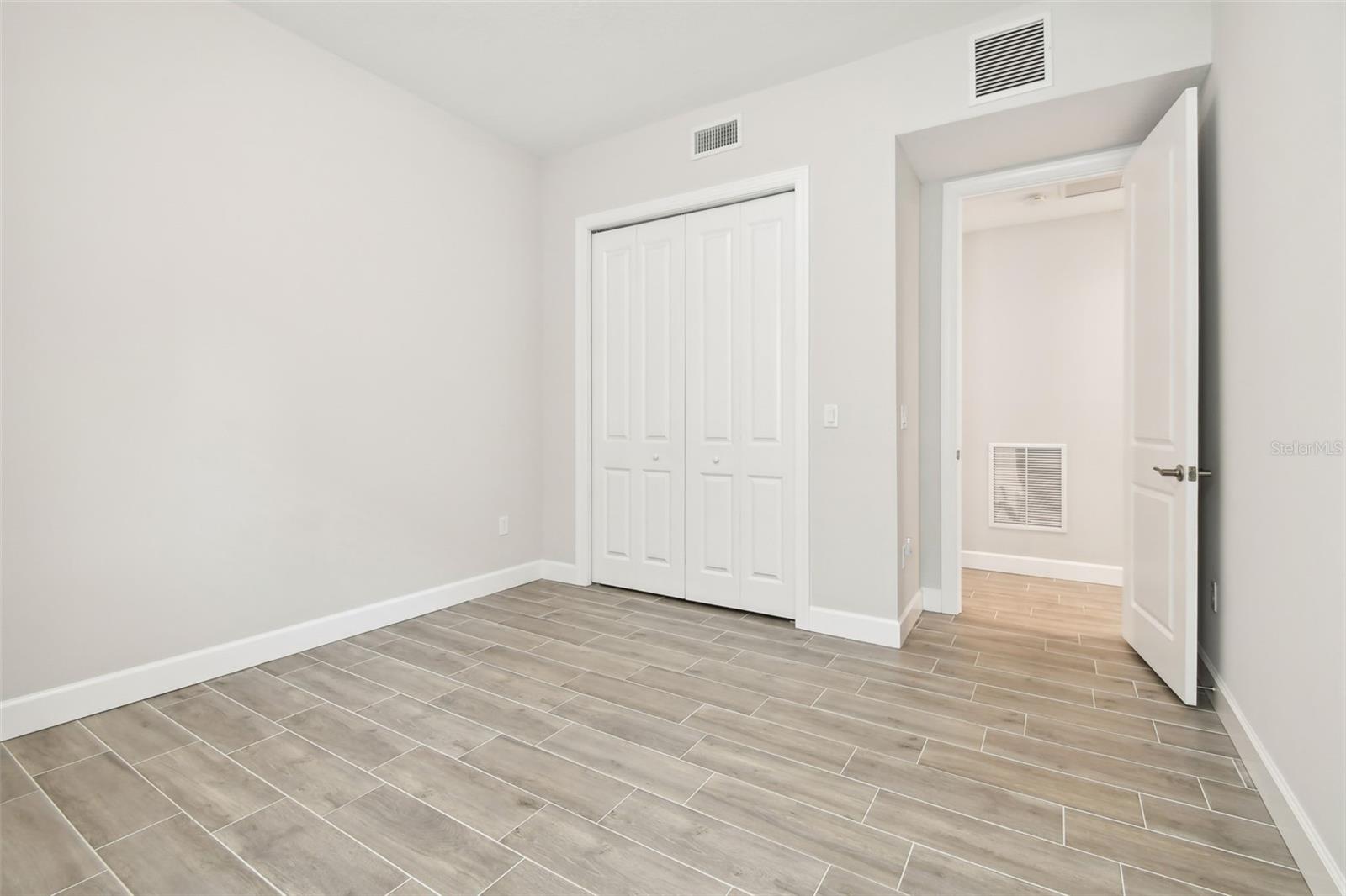 Image 45 of 95 For 2973 Breezy Meadows