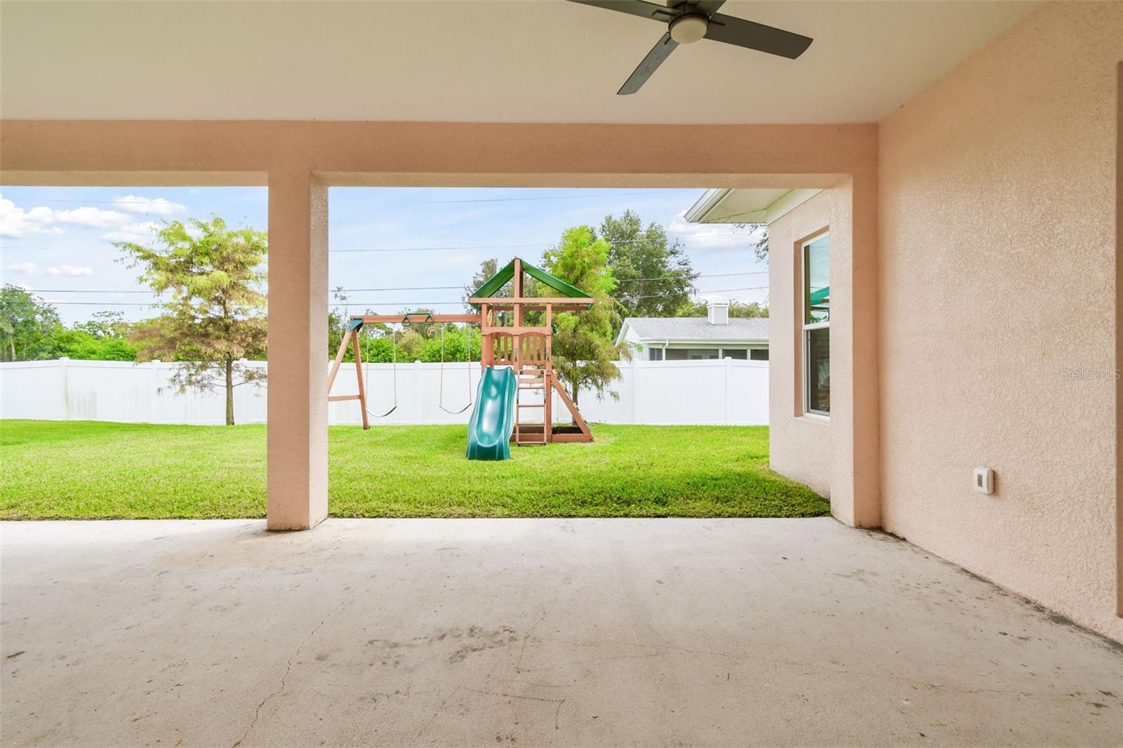 Image 68 of 95 For 2973 Breezy Meadows