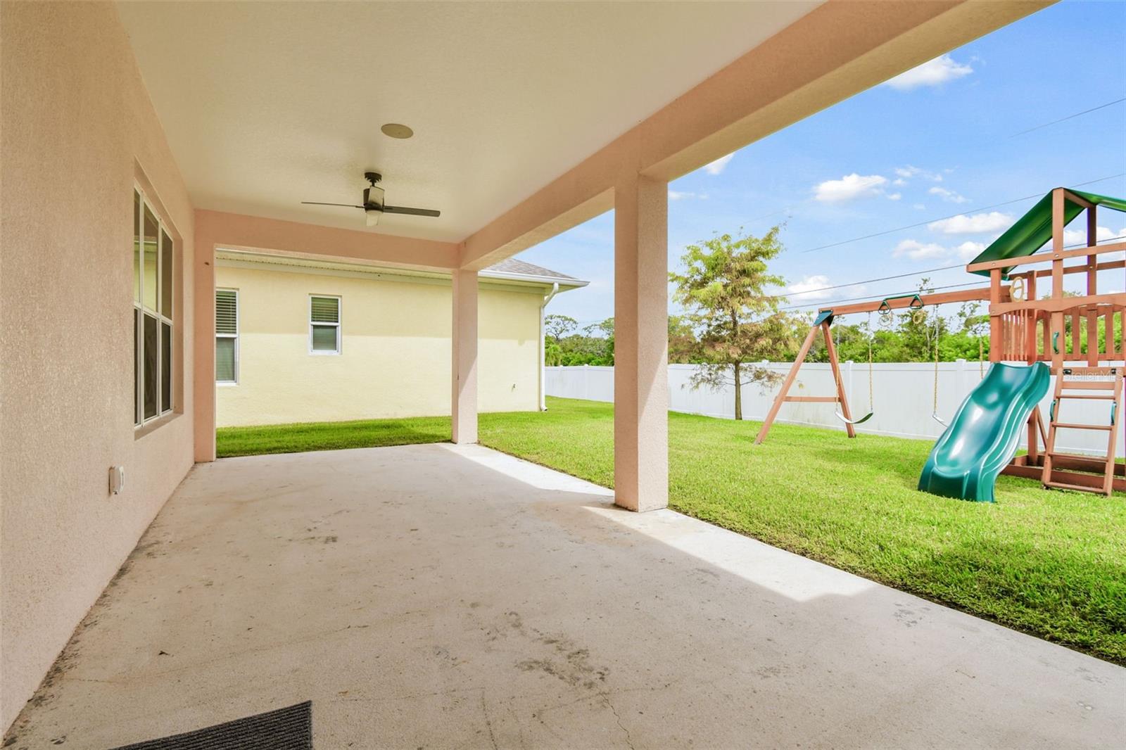 Image 69 of 95 For 2973 Breezy Meadows