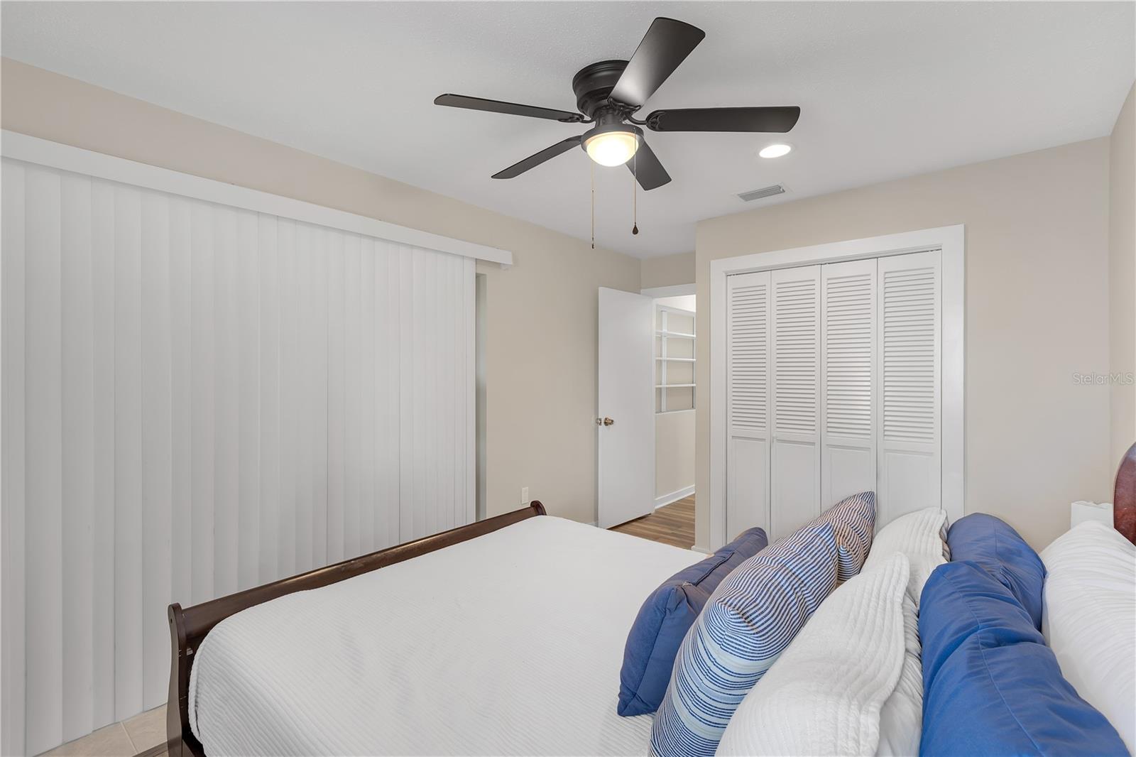 Image 23 of 38 For 4623 Wisteria Drive