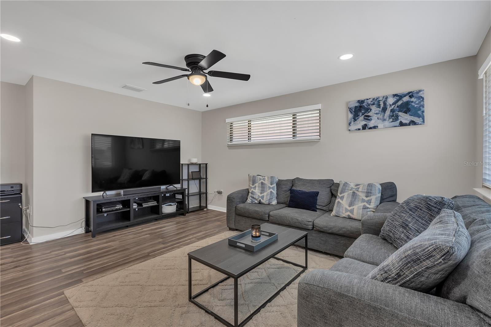Image 4 of 38 For 4623 Wisteria Drive