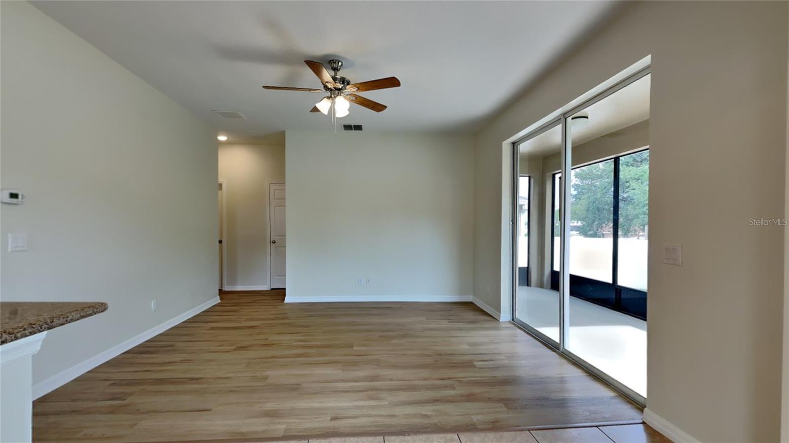 Image 4 of 23 For 3002 Sunscape Terrace
