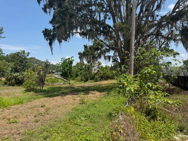 Image 4 of 8 For 10709 Bay Road