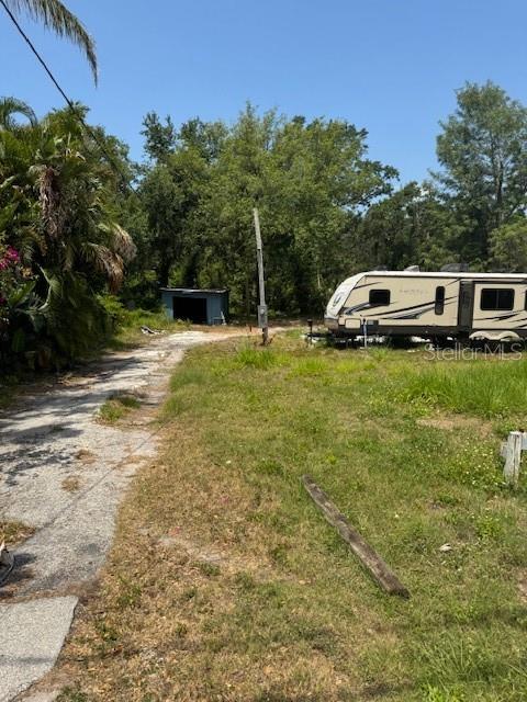 Image 6 of 8 For 10709 Bay Road