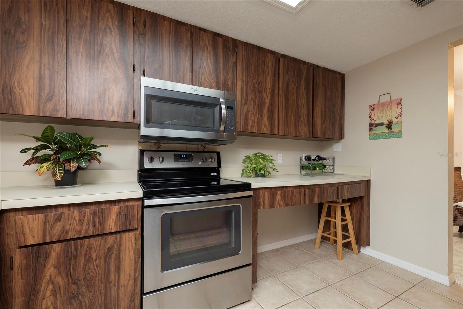 Image 17 of 30 For 307 Los Prados Drive 307
