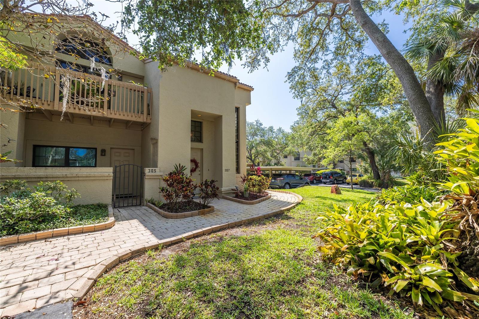 Image 2 of 30 For 307 Los Prados Drive 307