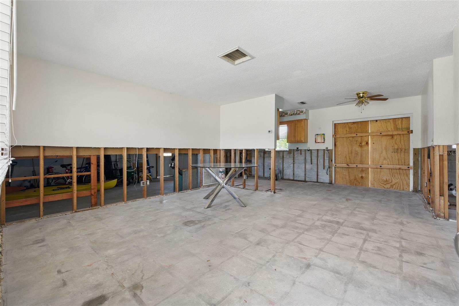 Listing photo id 1 for 1801 Mississippi Avenue Ne