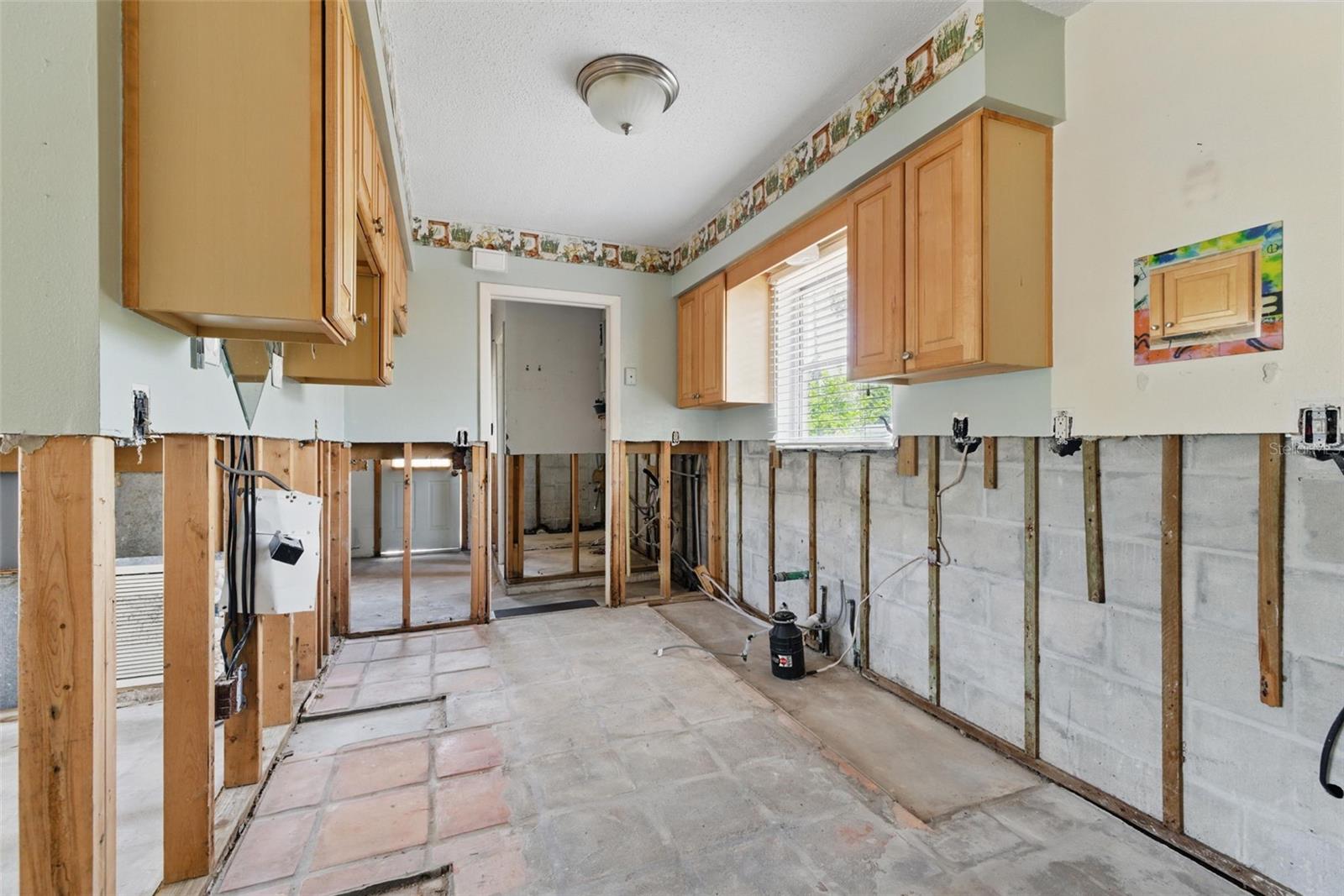 Listing photo id 2 for 1801 Mississippi Avenue Ne
