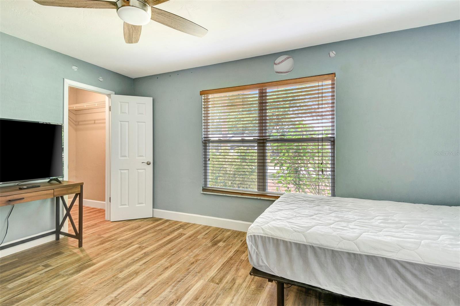 Image 38 of 52 For 781 Little Pine Drive