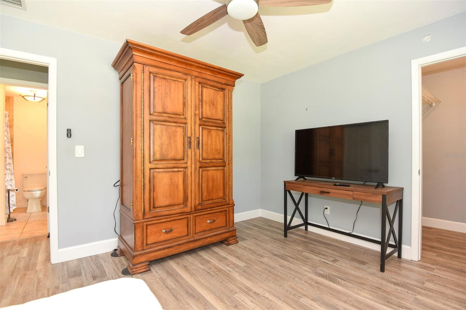 Image 40 of 52 For 781 Little Pine Drive
