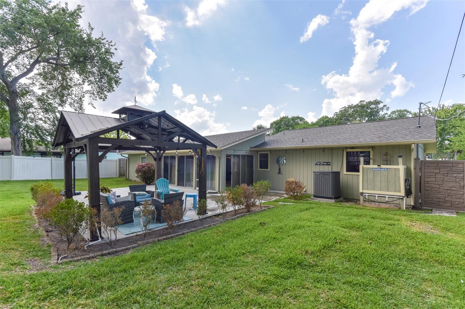 Image 43 of 52 For 781 Little Pine Drive
