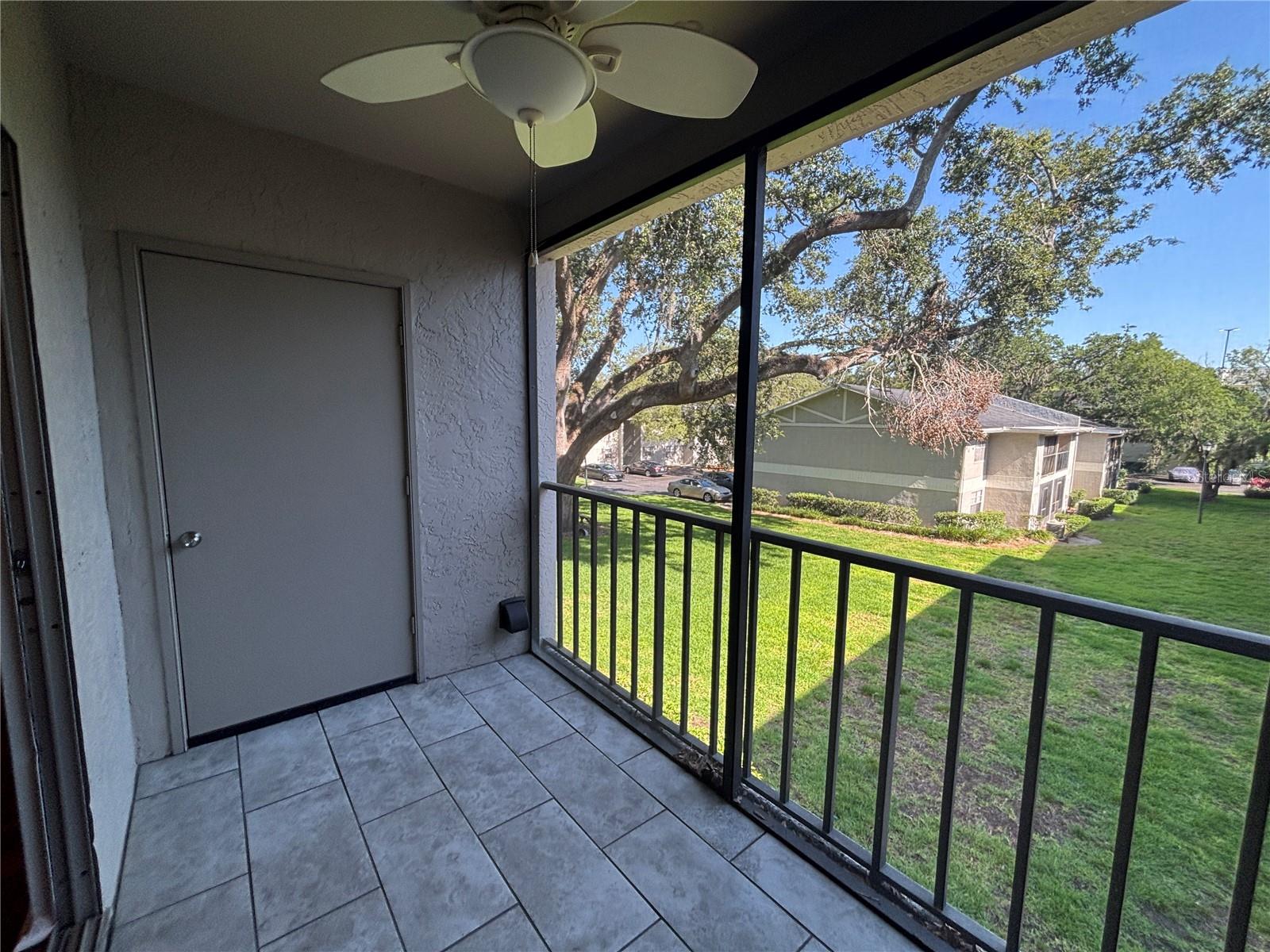 Image 10 of 20 For 14446 Reuter Strasse Circle 3