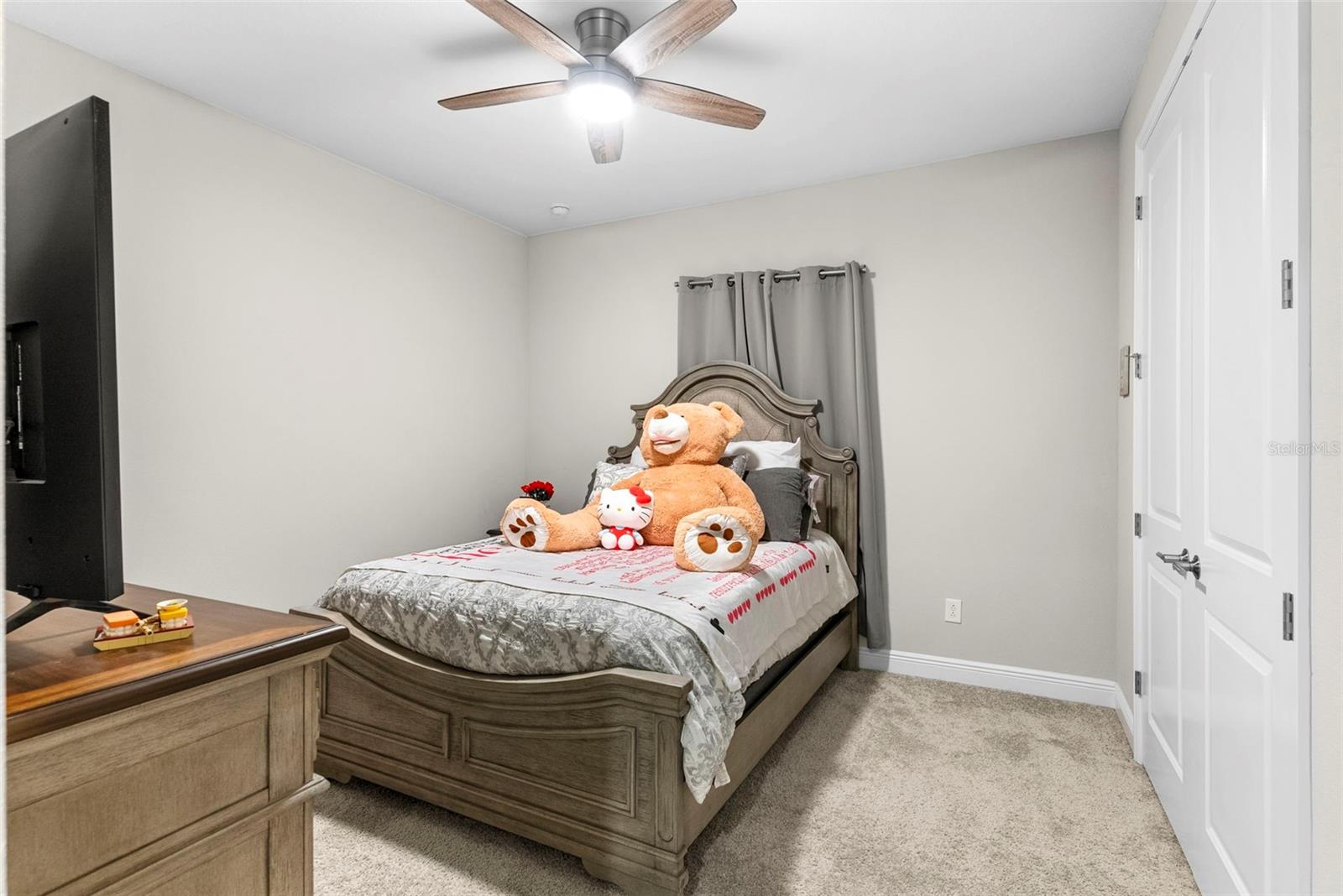 Listing photo id 28 for 13182 Twin Bridges Drive