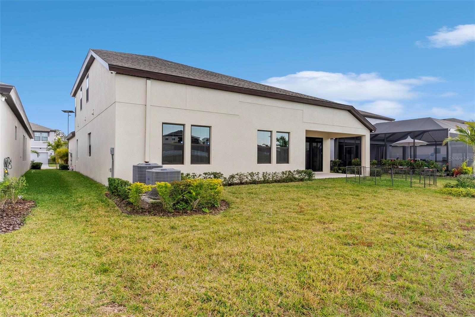 Listing photo id 36 for 13182 Twin Bridges Drive
