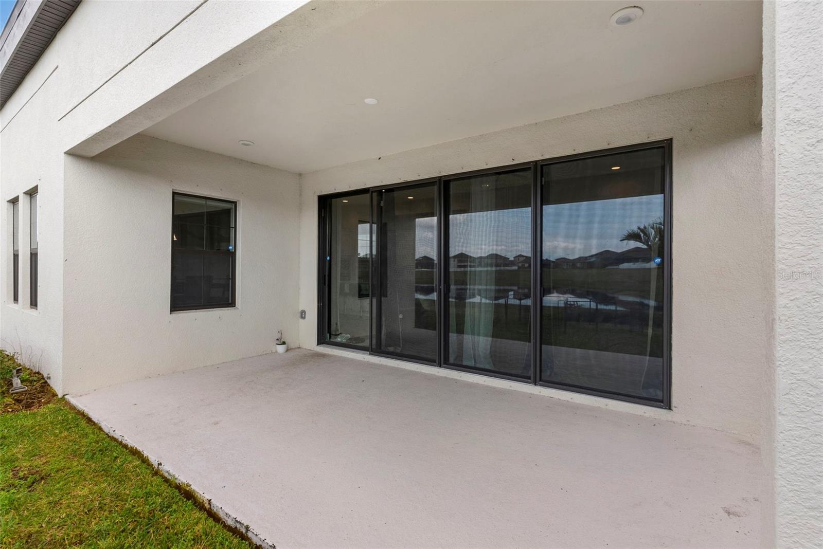 Listing photo id 38 for 13182 Twin Bridges Drive