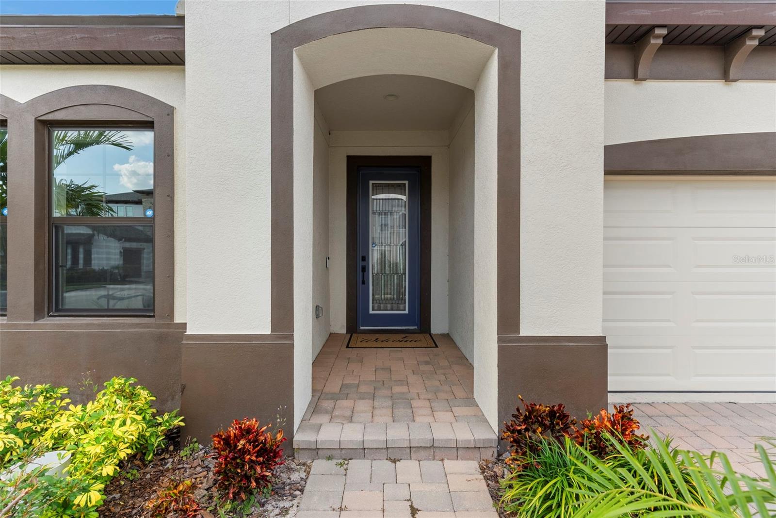Listing photo id 3 for 13182 Twin Bridges Drive