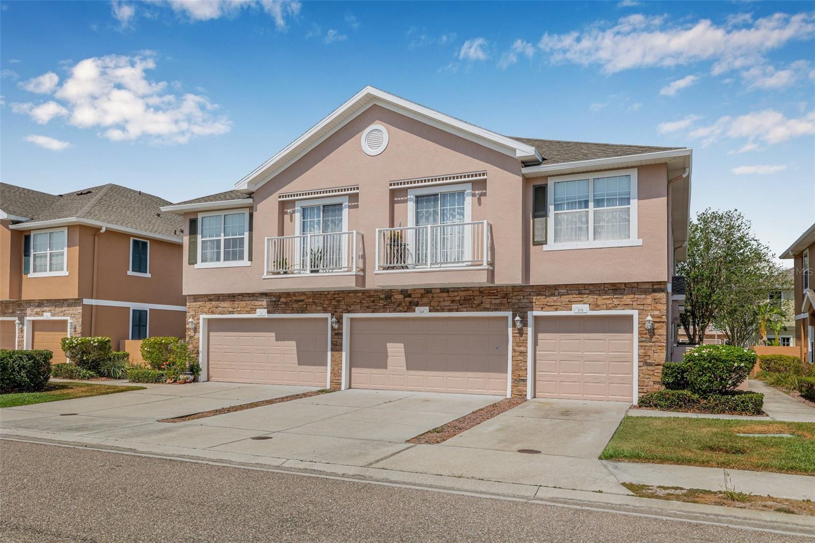 Listing photo id 0 for 5176 6th Street N