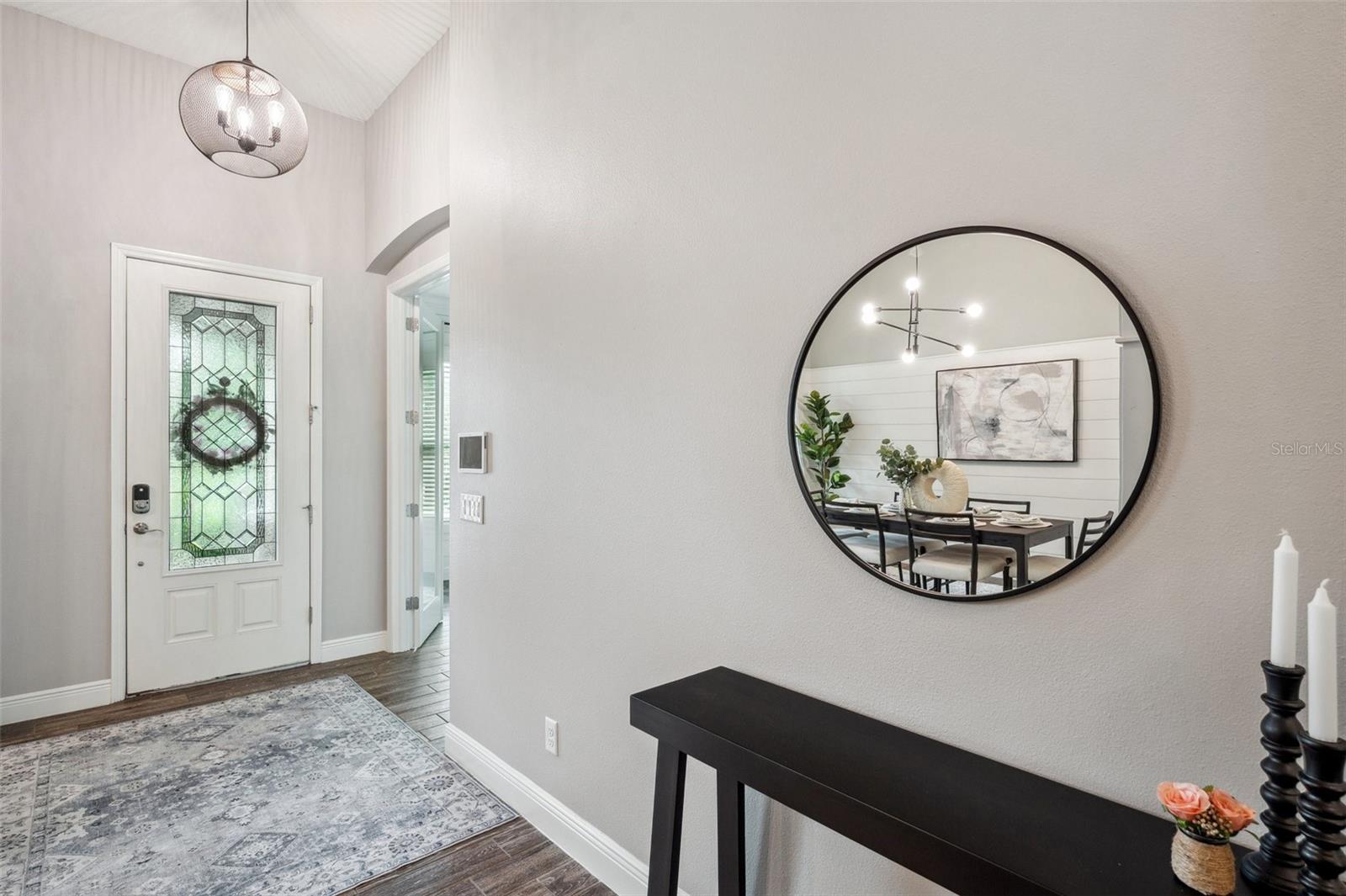 Listing photo id 10 for 3326 Barbour Trail