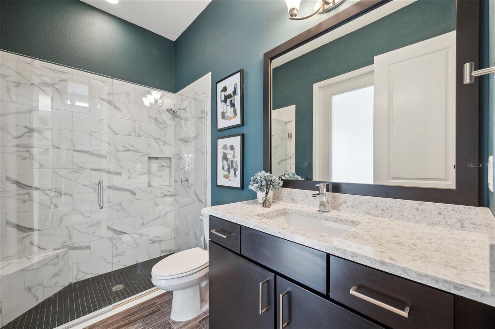 Listing photo id 31 for 3326 Barbour Trail
