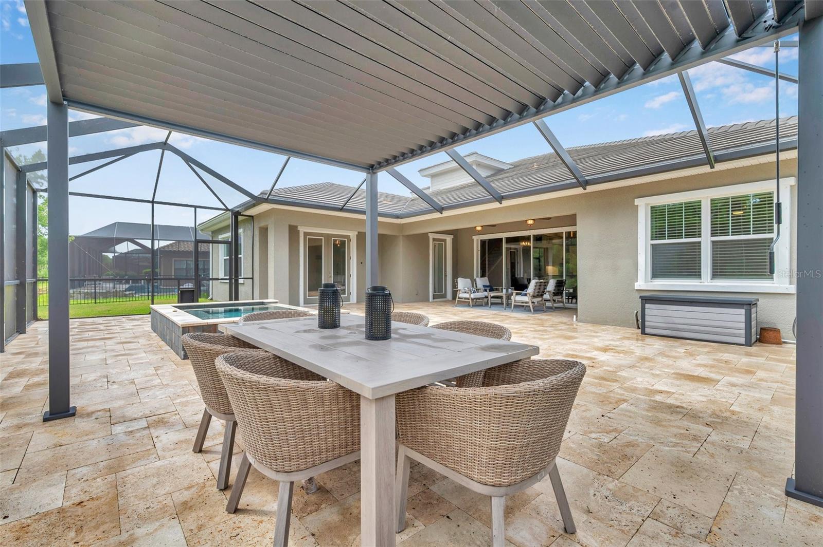 Listing photo id 56 for 3326 Barbour Trail
